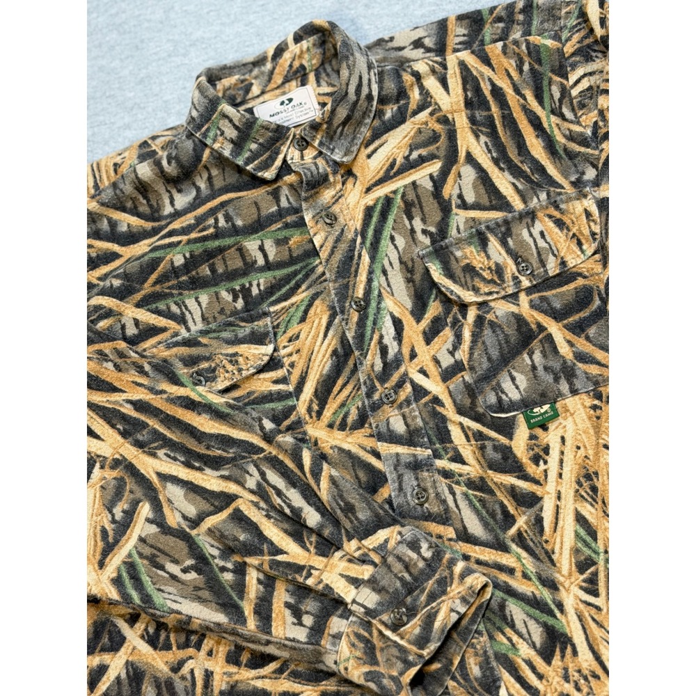 Mossy Oak Vintage Shadow Grass Camo Button Front Chamois Hunting Shirt Mens L/XL